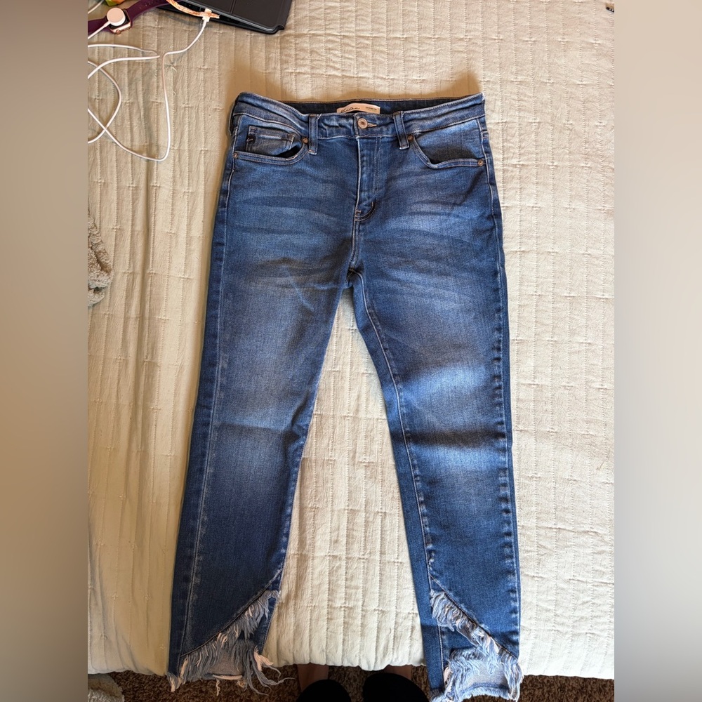 KanCan Dark Blue Frayed Hem Cropped Jeans